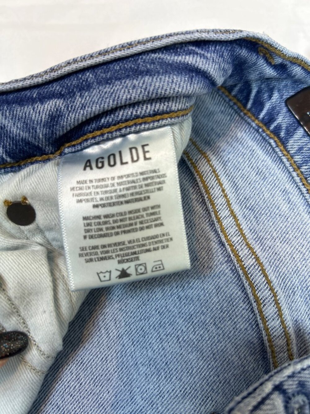 AGOLDE Women's 26 High Rise Distressed Cropped Jeans Button Fly Frayed Hem - Picture 4 of 12